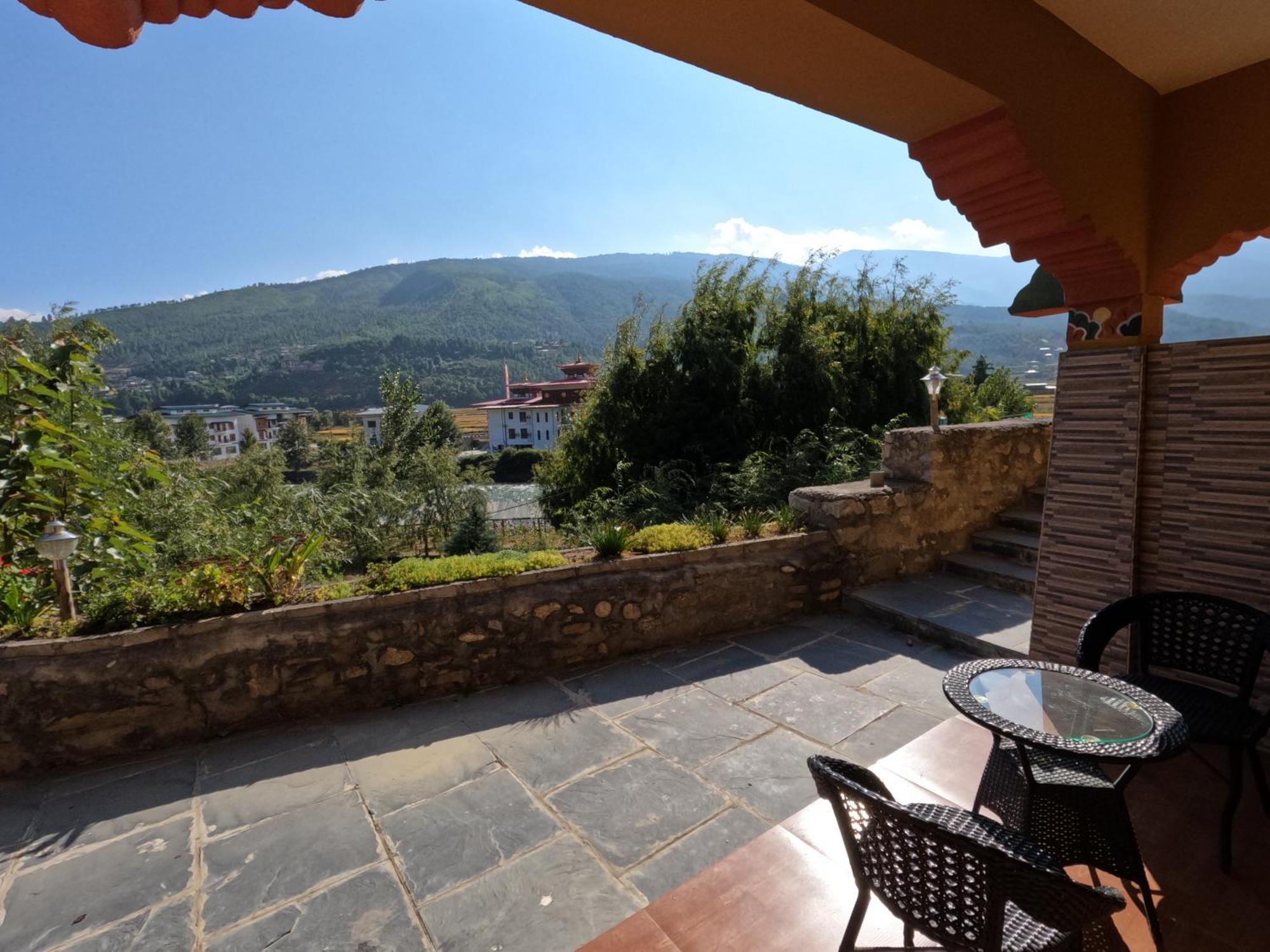 Rema Resort Paro Exterior foto